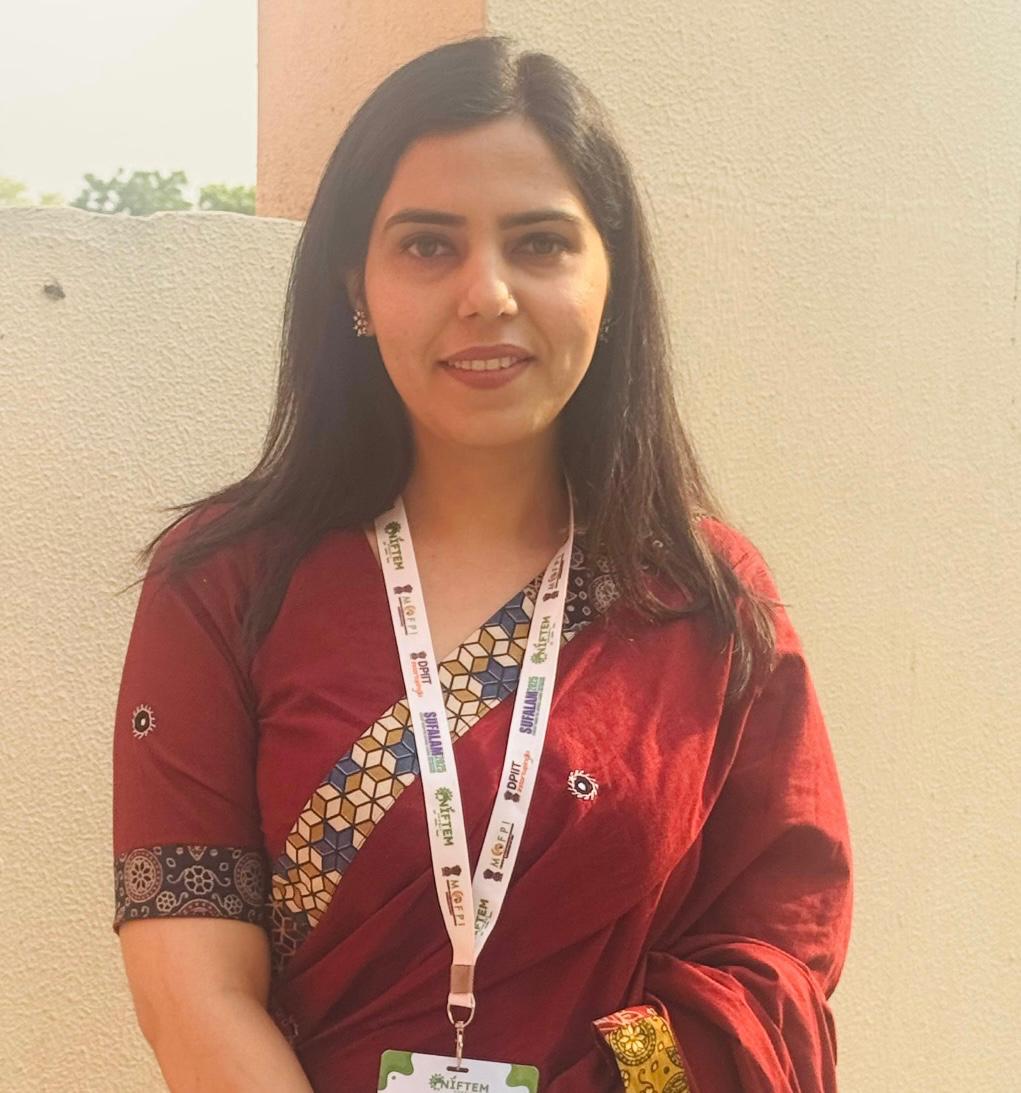 Disha Gulia (Contractual)